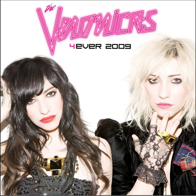 Hoes van 4ever 2009