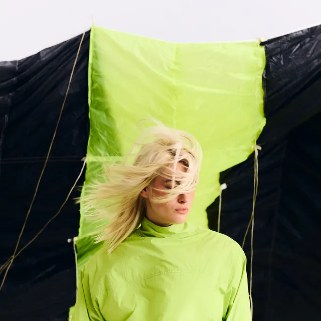 Cover of Parachute
