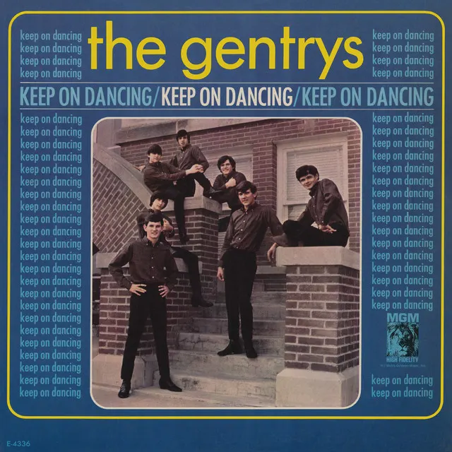 Hoes van Keep On Dancing