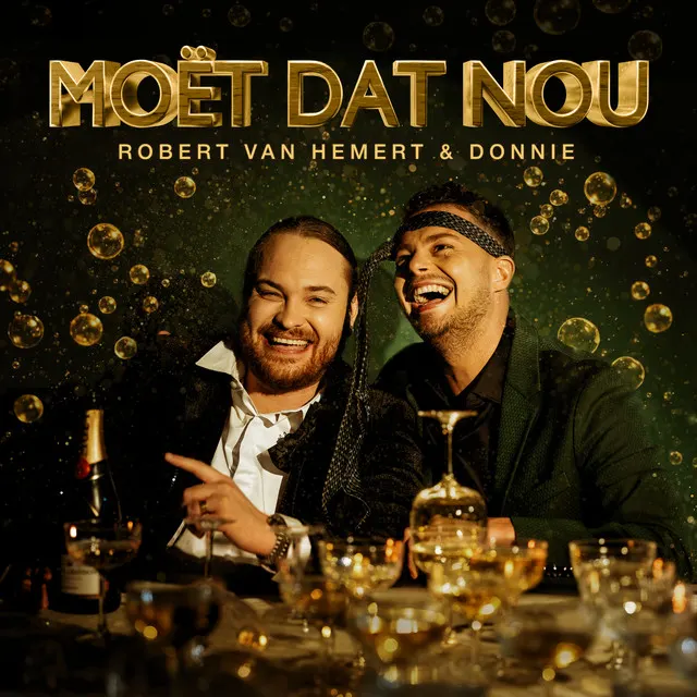 Hoes van Moët Dat Nou