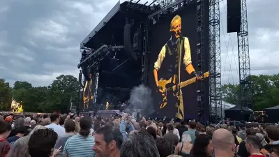 Bruce Springsteen & E Street Band - Seven Nights to Rock + Born In The USA