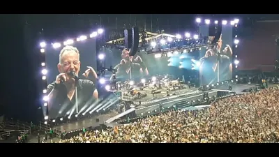 Bruce Springsteen & E Street Band - Dancing In the Dark